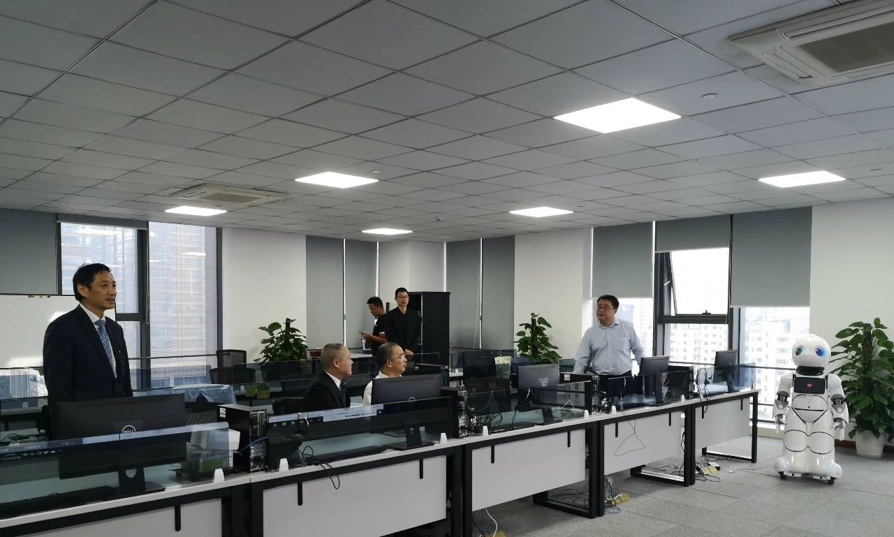 市国资委主任盛红明调研智慧物管平台 市国资委主任盛红明调研智慧物管平台